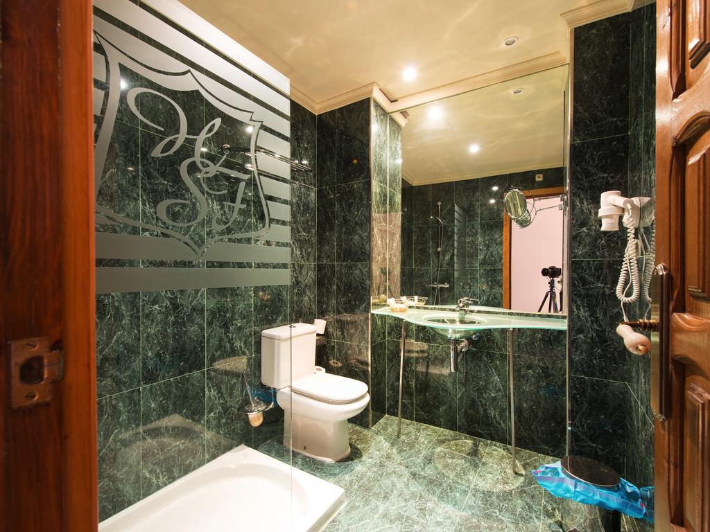 Hostal San Francisco Granja de Torrehermosa Cameră foto